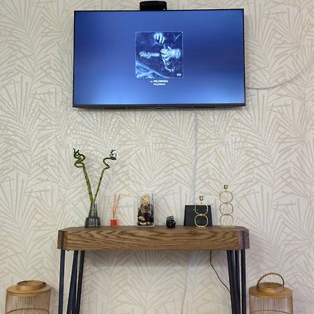Cozy And Stylish Studio Apt Just 800M From The Beach - New On Booking! 阿尔布费拉 外观 照片