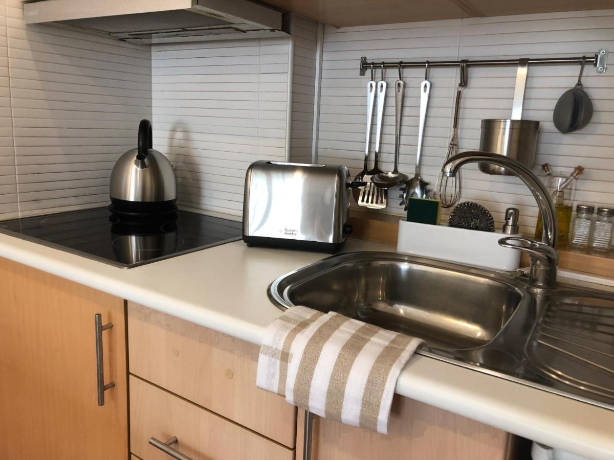 Cozy And Stylish Studio Apt Just 800M From The Beach - New On Booking! 阿尔布费拉 外观 照片